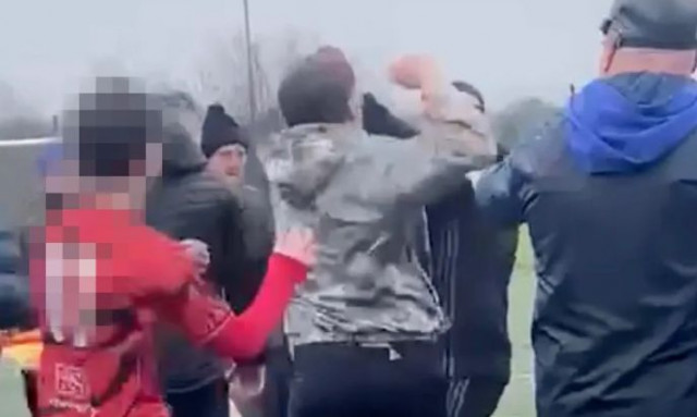 Ουαλία: Γονείς «πρότυπο» - Μετέτρεψαν σε ρινγκ το γήπεδο σε αγώνα ποδοσφαίρου κάτω των 14 ετών