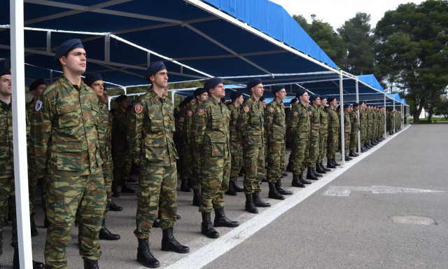 Όλες οι αλλαγές στη θητεία: Ολοκληρωμένη εκπαίδευση, νέα μηνιαία αποζημίωση και τοποθετήσεις