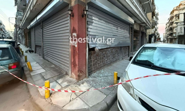 Θεσσαλονίκη: Έβαλαν γκαζάκι σε χώρο αντιεξουσιαστών