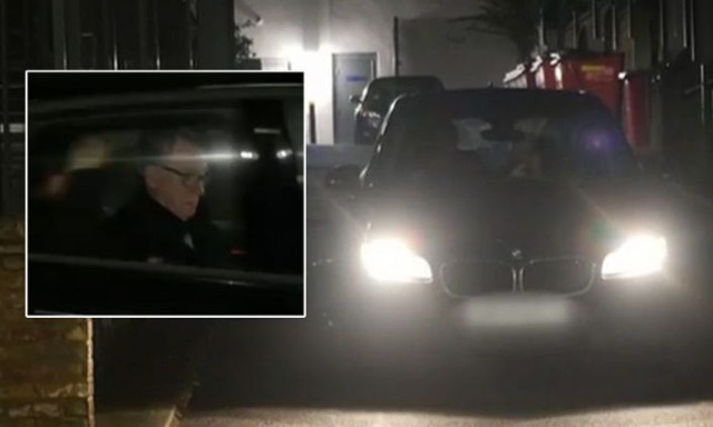 Έπσταϊν: Ο Μάντελσον αφέθηκε ελεύθερος μετά τη σύλληψή του - Η στιγμή που φεύγει από το τμήμα