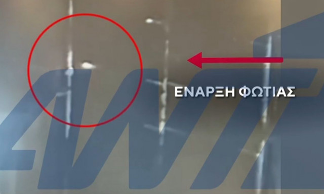 Βίντεο ντοκουμέντο από τη φωτιά σε αποθήκη στα Σπάτα: Βραχυκύκλωμα πίσω από την καταστροφή