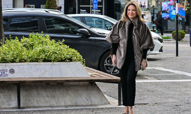 Καρυστιανού για Τέμπη: «Θέλουμε να μάθουμε από ποια ουσία πέθαναν οι άνθρωποι μας»