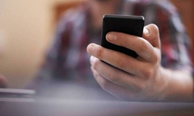 Ηχητικό ντοικουμέντο: Απατεώνες προσπαθούν να πείσουν γυναίκα να τους δώσει τα κοσμήματά της