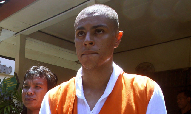 Ινδονησία: Απελευθερώθηκε και απελάθηκε Αμερικανός αφού πέρασε 11 χρόνια στη φυλακή για δολοφονία