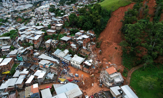 Βραζιλία: Τουλάχιστον 29 νεκροί και δεκάδες αγνοούμενοι από κατολισθήσεις – Συγκλονιστικές εικόνες