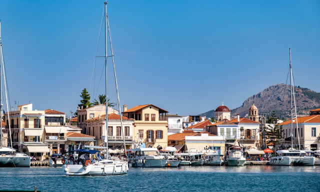 Καθαρά Δευτέρα: Ποια νησιά δέχθηκαν τους περισσότερους επισκέπτες - «Πρωταγωνίστρια» η Αίγινα