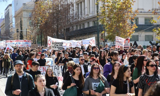 ΑΔΕΔΥ: Κήρυξη 24ωρης απεργίας στις 28 Φεβρουαρίου - Συλλαλητήριο για τα Τέμπη