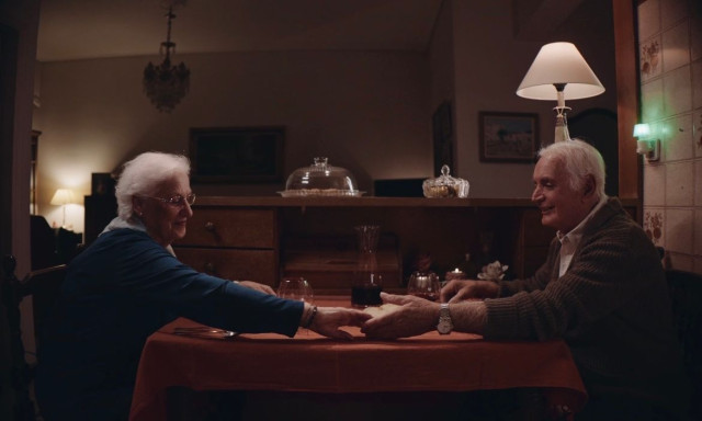 «Σ’ έναν κόσμο που φοβάται την αγάπη»: Tο συγκινητικό νέο τραγούδι του Γιώργου Χουβαρδά