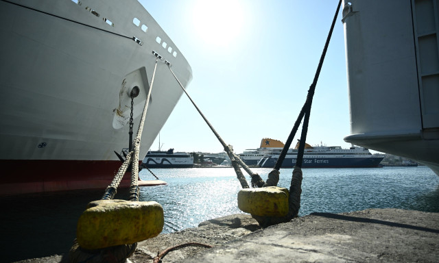 Απεργία ΠΝΟ: Δεμένα τα πλοία το Σάββατο 28 Φεβρουαρίου – Χωρίς ακτοπλοϊκές συγκοινωνίες η χώρα