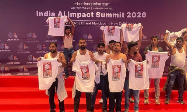 Ινδία: Διαμαρτυρία στη σύνοδο κορυφής για την τεχνητή νοημοσύνη, προκάλεσε πολιτική «θύελλα»