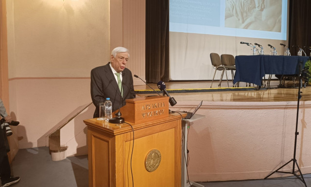 Παυλόπουλος: Συμβολή στην νομική τεκμηρίωση για τον οριστικό επαναπατρισμό των Γλυπτών του Παρθενώνα