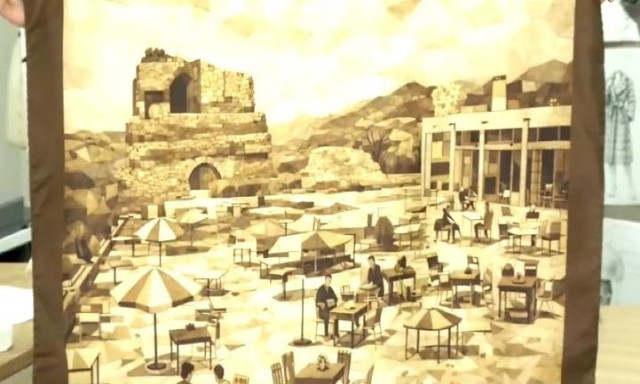 Σχεδιάστρια μόδας από τις Σέρρες δημιουργεί φουλάρια που αποτυπώνουν την ιστορία της πόλης