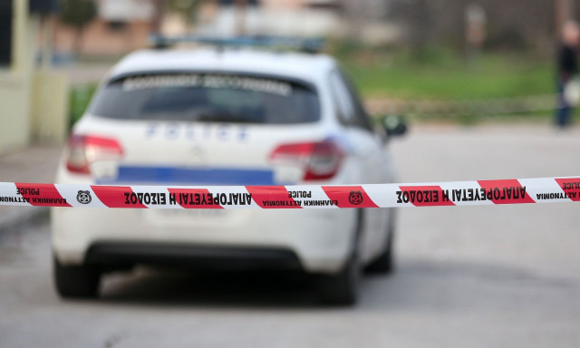 Θρίλερ στη Χαλκιδική: Βρέθηκε οστό σε παραλία, 24 ώρες μετά τον εντοπισμό σακούλας με ανθρώπινα μέλη