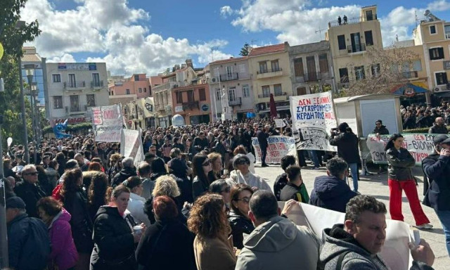 Ρέθυμνο: Ηχηρό παρών στο συλλαλητήριο για τα Τέμπη