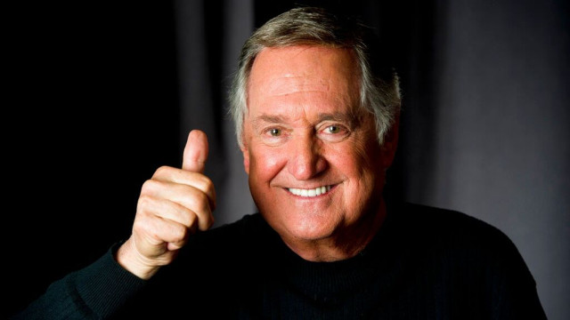 Θλίψη στη μουσική βιομηχανία: Πέθανε ο θρυλικός Neil Sedaka σε ηλικία 86 ετών