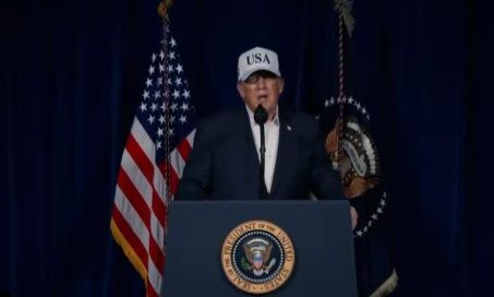 Επιχείρηση «Επική Οργή»: Ο Ντόνανλντ Τραμπ επιβεβαιώνει «μεγάλες πολεμικές επιχειρήσεις στο Ιράν»