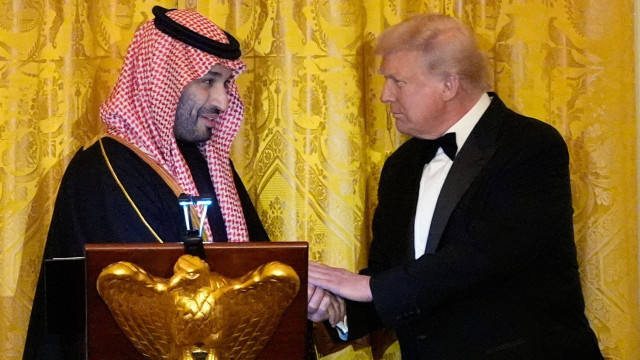 Washington Post: Σαουδική Αραβία και Ισραήλ πίεζαν τον Τραμπ να επιτεθεί στο Ιράν