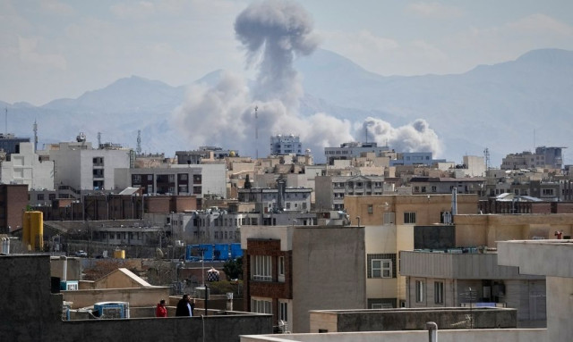 Οργή για μυστηριώδη λογαριασμό στοιχημάτων που έβγαλε 500.000 από επιθέσεις στο Ιράν