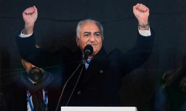 Ρεζά Παχλαβί: «Το καθεστώς μπορεί να πέσει – Ώρα για δημοκρατική μετάβαση»