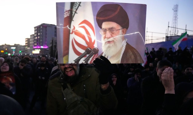 Η στρατηγική αποκεφαλισμού και αποσταθεροποίησης και η επόμενη μέρα του Ιράν