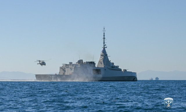 Δένδιας: Η Ελλάδα αποδεικνύει ότι η Κύπρος κείται πλησίον - Ο Κίμων επιστρέφει 2.476 χρόνια μετά