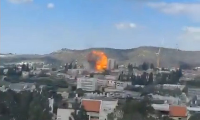 IDF: Νέο «κύμα» ιρανικών πυραύλων στο Ισραήλ - Προειδοποιήσεις στα κινητά του πληθυσμού