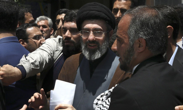 Αναφορές ότι σκοτώθηκε και ο γιος του Χαμενεΐ, Μοτζτάμπα