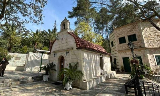 Άγιος Φανούριος: Το «αθέατο» ξωκκλήσι της Κρήτης και η ιστορία των θαυμάτων του