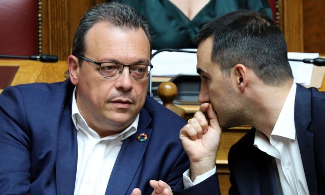 Πρωτοβουλία Φάμελλου - Χαρίτση για σύγκληση Συμβουλίου Πολιτικών Αρχηγών