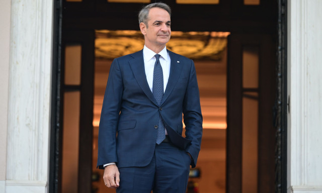 Crash test για την κυβέρνηση η διαχείριση της κρίσης από τον πόλεμο στο Ιράν -Τι εξετάζει το Μαξίμου