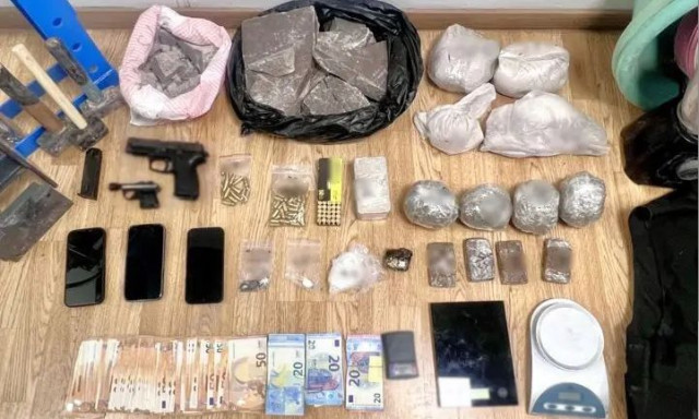 Εξαρθρώθηκε συμμορία που διακινούσε ναρκωτικά στην Αττική- Έγιναν 3 συλλήψεις