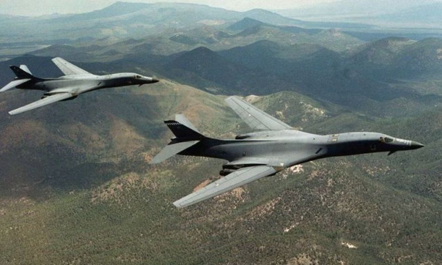 B-1B Lancer: Ποιο είναι το αμερικανικό που αποτελεί κλειδί για την υπεροχή των ΗΠΑ στους αιθέρες