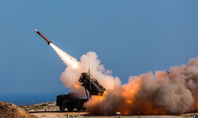 Patriot μεταφέρονται στην Κάρπαθο - Εν πλω για Κύπρο οι φρεγάτες «Κίμων» και «Ψαρά»