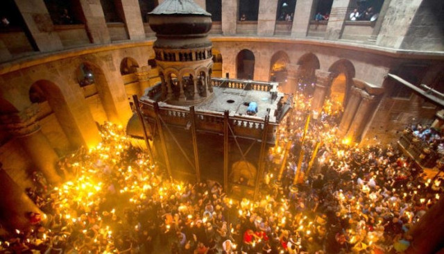 Αγωνία για το Άγιο Φως ενόψει Πάσχα - Πώς θα έρθει στην Ελλάδα εν μέσω πολέμου