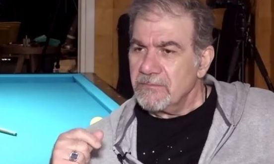 Δημήτρης Σταρόβας: «Το διαδίκτυο είναι ένα τεράστιο σκουπιδαριό αλλά και το αντίθετο»