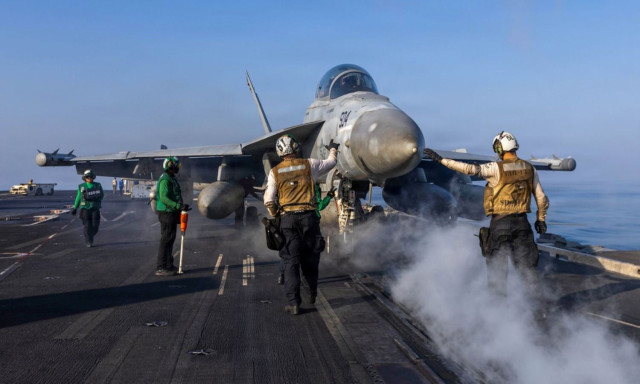 ΗΠΑ: Χτυπήσαμε περισσότερους από 3.000 στόχους στο Ιράν - «Δεν επιβραδύνουμε»