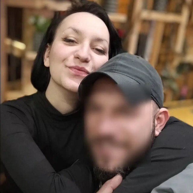 Κολωνός-Θάνατος 31χρονης: Η δικηγόρος του 38χρονου στο Newsbomb.gr: «Η οικογένεια ανέλαβε την ταφή»