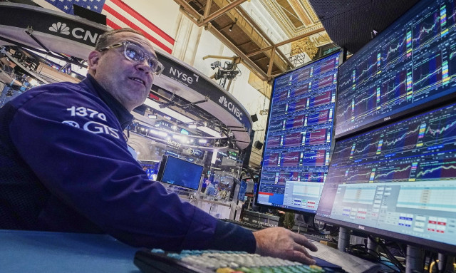 Κέρδη στη Wall Street - Αποκλιμάκωση της κρίσης βλέπουν οι επενδυτές