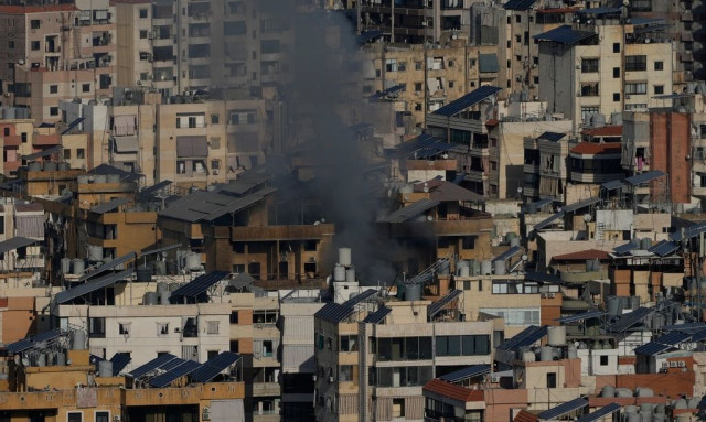 Liveblog: Χάος στη Μέση Ανατολή: Στην «επόμενη φάση» η επίθεση ΗΠΑ - Ισραήλ - Υπό πίεση το Ιράν