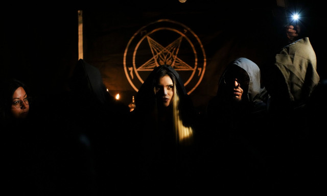 «Εξορκισμοί AI»: Σατανιστές πειραματίζονται με την τεχνητή νοημοσύνη