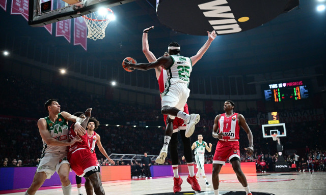 «Κόκκινος… θεσμός» - Τα πρωτοσέλιδα των αθλητικών εφημερίδων