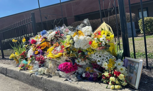 Φονική φάρσα με χαρτί υγείας σκοτώνει δάσκαλο - Η αναπάντεχη αντίδραση της οικογένειάς του