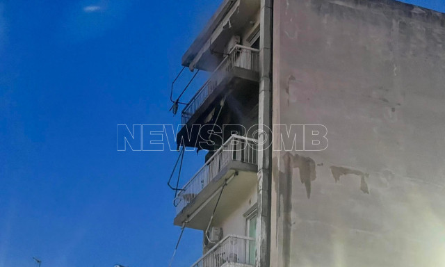 Αττική: Φωτιά σε διαμέρισμα στον Ταύρο – Στο νοσοκομείο ένας άνδρας