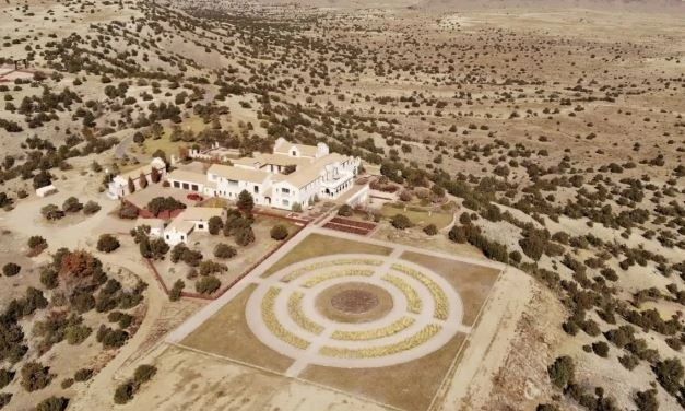 Έπσταϊν: Έρευνες στο ράντσο Ζορό για τις σορούς 2 κοριτσιών - Φήμες και για ανθρώπινα πειράματα