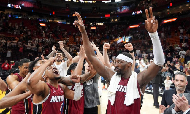 NBA: Ιστορική βραδιά Αντεμπάγιο με 83 πόντους σ’ ένα ματς - Ήττα για Μπακς