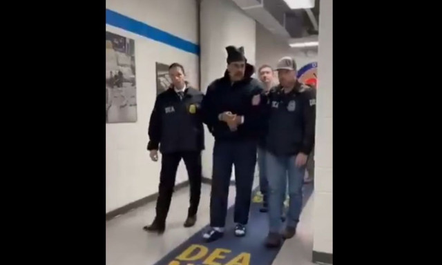 Νικολάς Μαδούρο: Σε κελί «αυτοκτονίας» 2 επί 3 - «Ουρλιάζει σαν τρελός τις νύχτες, είμαι ο Πρόεδρος»