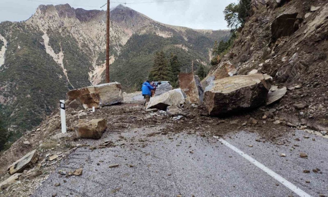 Σεισμός στα Άγραφα: Διακοπές ρεύματος σε οκτώ οικισμούς - Ζημιές στο οδικό δίκτυο