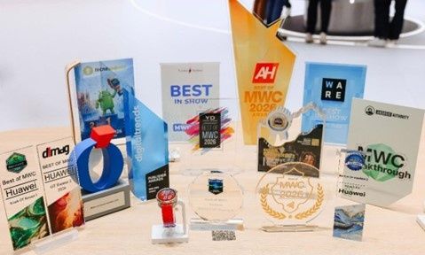 Τα HUAWEI Watch GT Runner 2 και HUAWEI FreeBuds Pro 5 ξεχώρισαν στη φετινή MWC