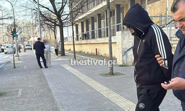 Πολίχνη: Απολογείται ο οδηγός που παρέσυρε και σκότωσε 25χρονο – «Δεν έκανε κόντρες», λέει η αδελφή