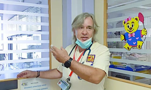 Ηλιάδης για 10χρονο που κινδύνευσε με πνιγμό στη Μαραθιά Ηλείας: «Του έδωσαν το φιλί της ζωής»